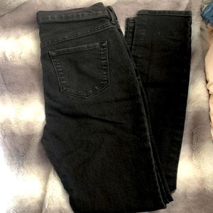 Old navy black skinny jeans